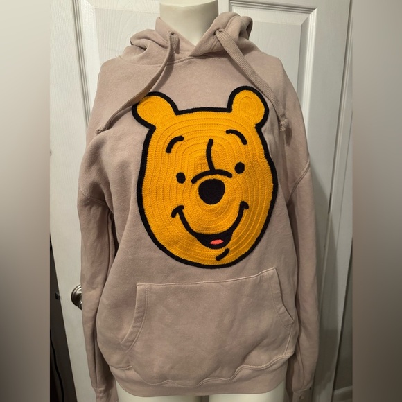 Disney Winnie the Pooh hoodie M - Picture 1 of 5